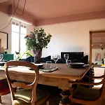 Apartman Bright 1920s - 2 Mins To & Station